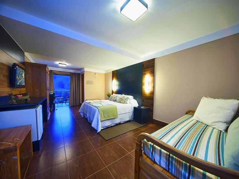 Pousada dos Pinhos Quarto Duplo Deluxe com Varanda Pousada dos Pinhos Quarto Duplo Deluxe com Varanda